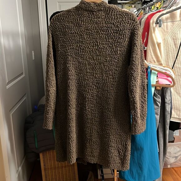 Sz M, Bobeau Olive Green Textured Popcorn Open Cardigan w pockets P2P=19.5“ - Picture 5 of 7